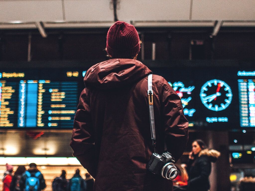 The Best and Worst US Airports for Cheap International Flights in 2023