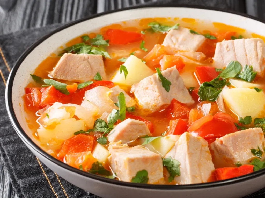 A bowl of marmitako