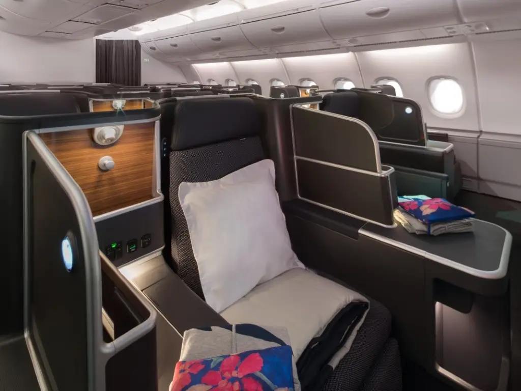 Qantas business class