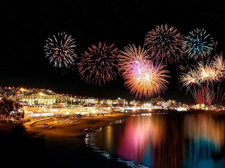 New Year's Travel Guide